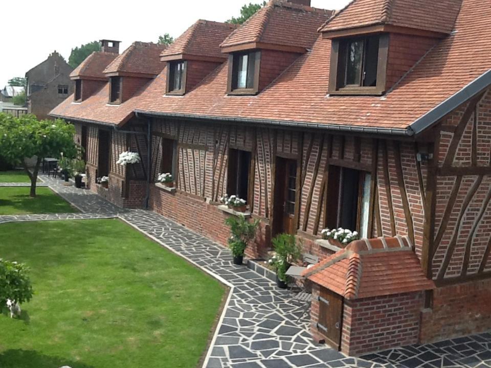 Les Chambres De Paule Thieulloy-l'Abbaye Eksteriør billede